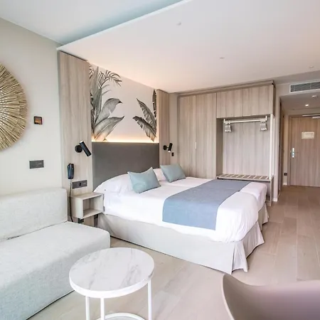 Servatur Puerto Azul Hotel 4*