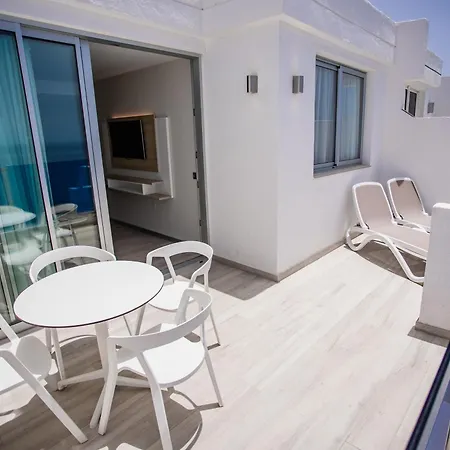 Servatur Puerto Azul Otel 4*