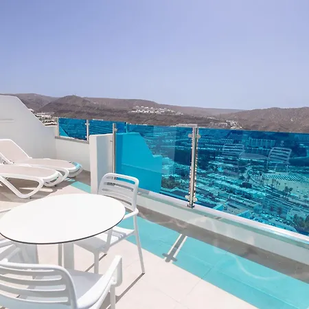 Servatur Puerto Azul Hotel 4*